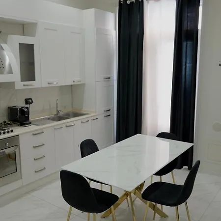 Homepreziuso Luxury Nyaraló Cerignola